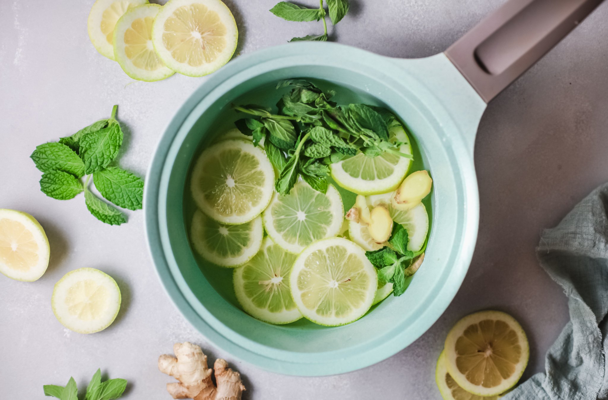 Lemon Mint Stove Top Potpourri