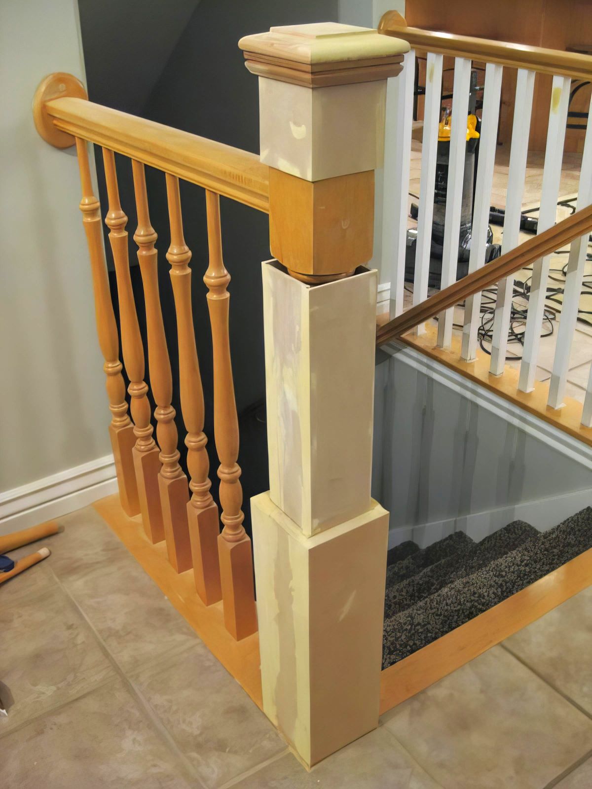 10 DIY Stair Newel Post Tutorial TDA Decorating And Design Featured On @Remodelaholic 600x800 115331