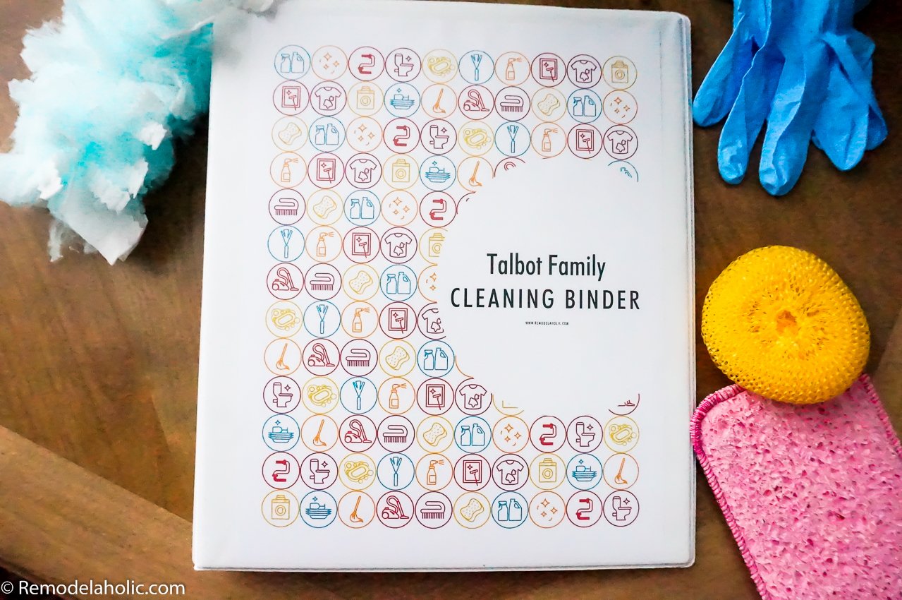 DIY Cleaning Binder Printable Set, Spring Cleaning Checklist, And Kids Chore Chart @Remodelaholic Custom Printable Binder Cover