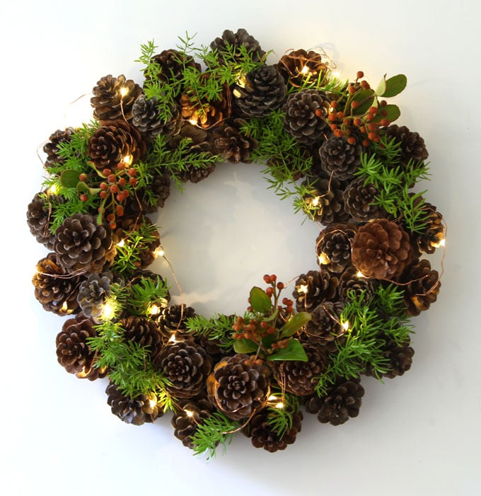 How to Make an Easy 1-Hour DIY Pinecone Wreath for Cozy Winter Decor