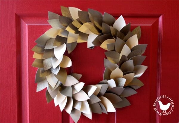 Easy Paper Magnolia Leaf Wreath For Christmas Winter Holidays, Remodelaholic