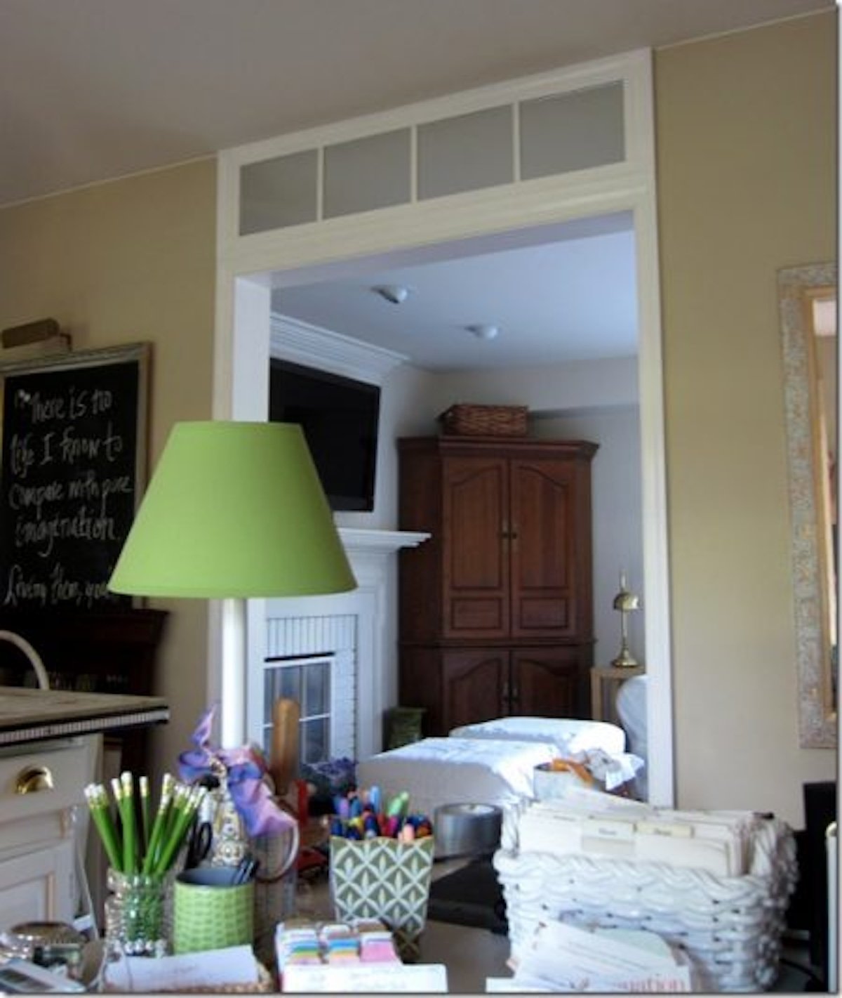 Faux Transom In My Own Style Via @Remodelaholic 450x533