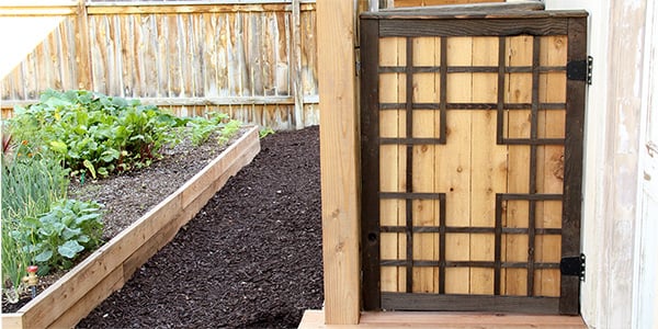 outdoor tall baby gate