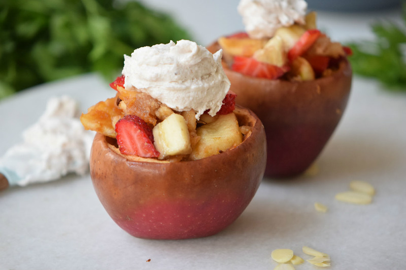 Roasted Stuffed Apples