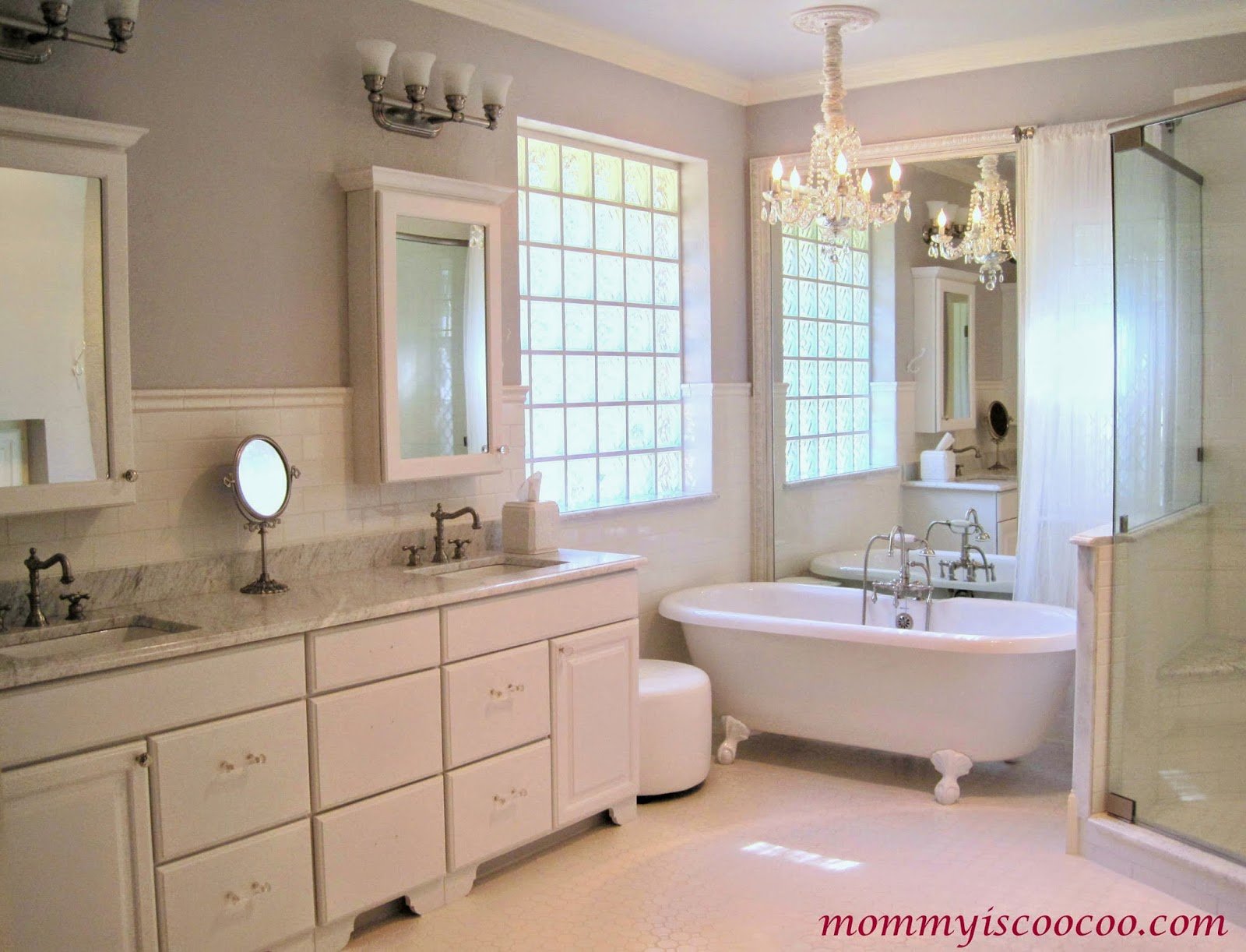 white bathroom makeover with builder grade mirror framed behind tub, Mommy is Coocoo on Remodelaholic